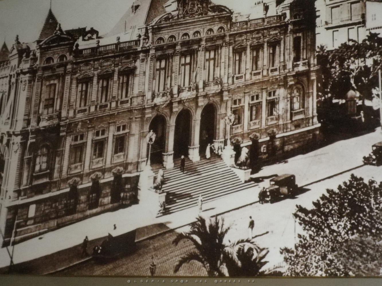 1219 ancienne photo de l'hotel de ville.JPG